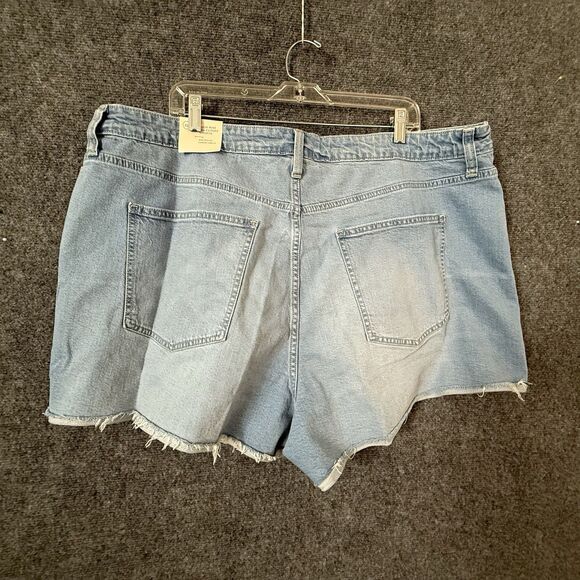 Universal Thread NWT Hi-Rise Cut-offs Size 22 Distressed Denim Comfort Stretch - Picture 5 of 13